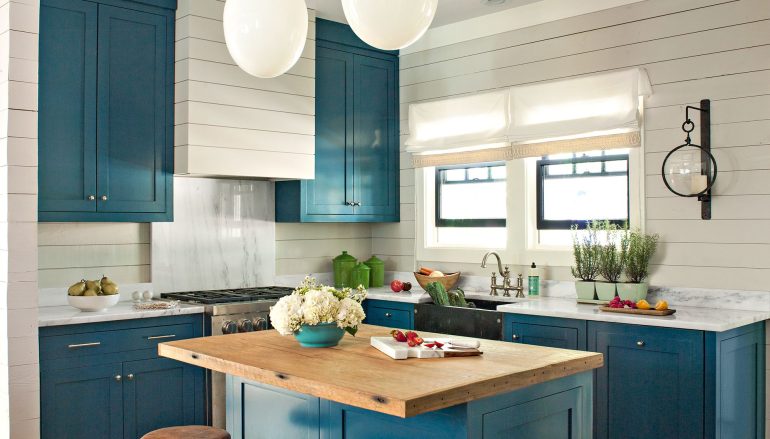 Make an Impression with Stylish Replacement Kitchen Doors